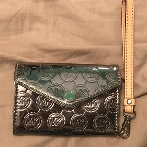 Michael Kors - silver wallet/wristlet